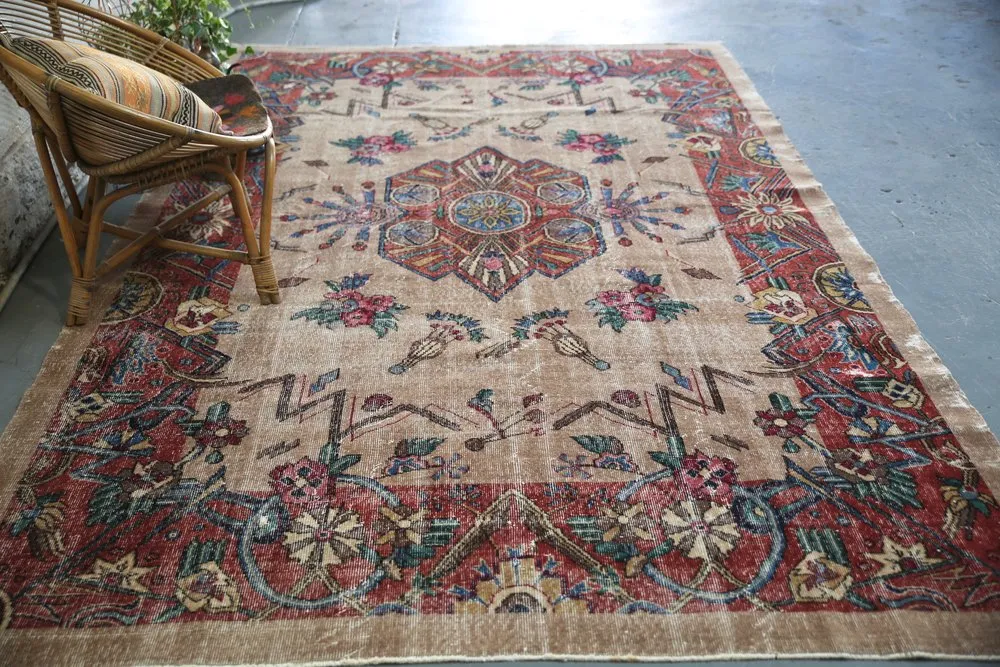 Vintage Isparta Rug 6.7ftx9.7ft